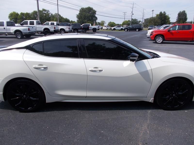 Nissan Maxima SR CVT 2023