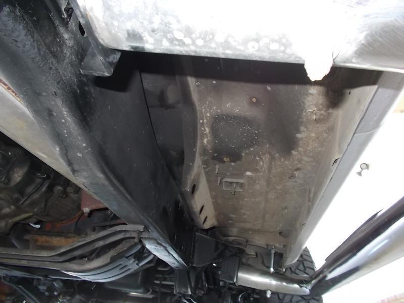 Dodge Ram 2500 2dr Reg Cab 135" WB HD 4WD 1998
