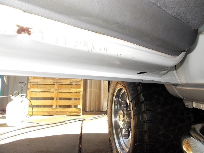 Dodge Ram 2500 2dr Reg Cab 135" WB HD 4WD 1998