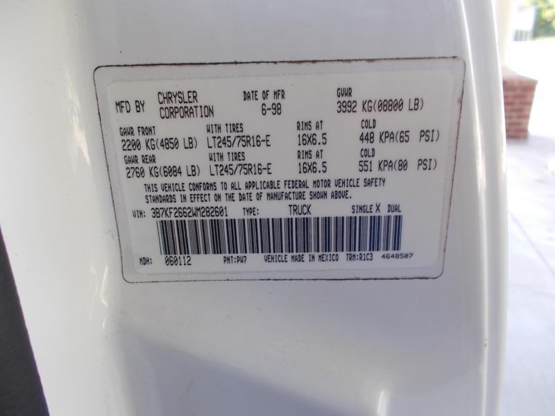 Dodge Ram 2500 2dr Reg Cab 135" WB HD 4WD 1998