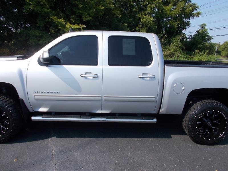 Chevrolet Silverado 1500 4WD Crew Cab 143.5" LTZ 2012