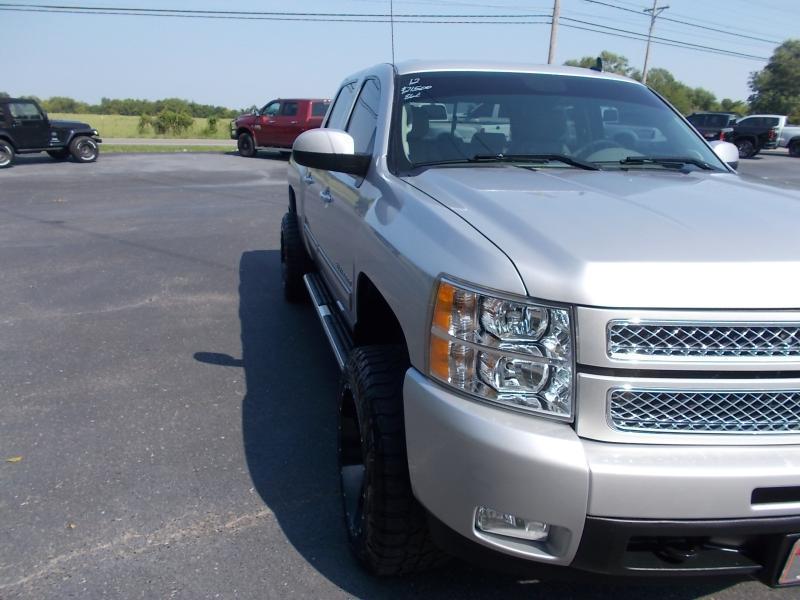 Chevrolet Silverado 1500 4WD Crew Cab 143.5" LTZ 2012