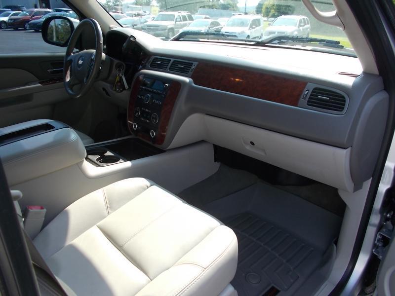 Chevrolet Silverado 1500 4WD Crew Cab 143.5" LTZ 2012