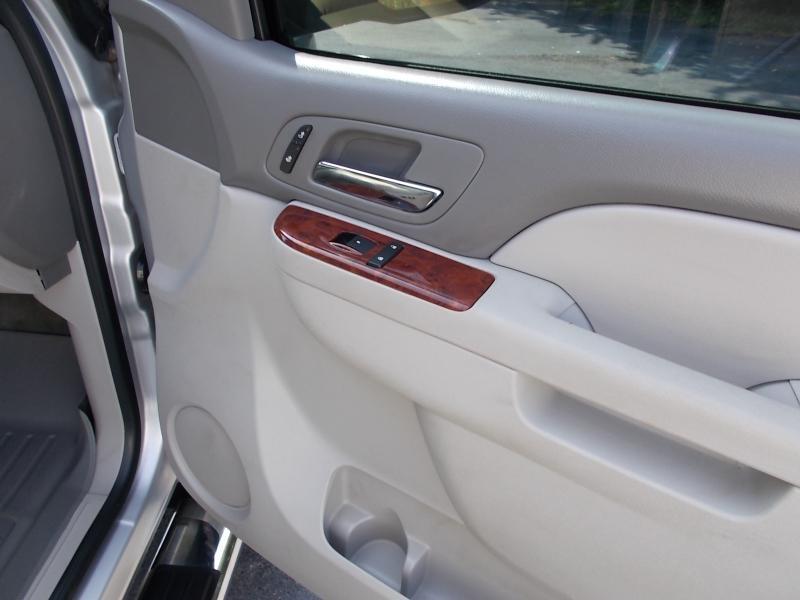 Chevrolet Silverado 1500 4WD Crew Cab 143.5" LTZ 2012