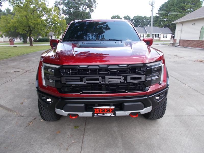 Ford F-150 Raptor 4WD SuperCrew 5.5' Box 2026
