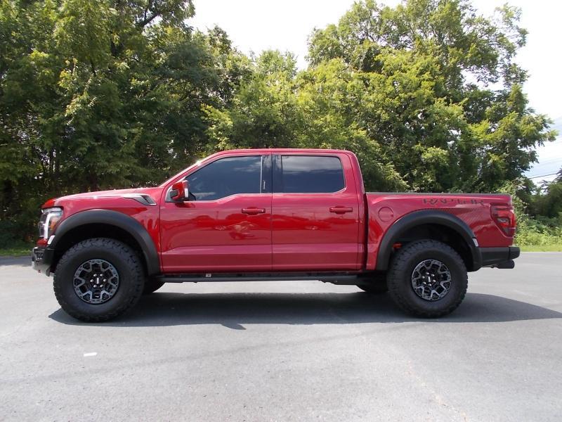 Ford F-150 Raptor 4WD SuperCrew 5.5' Box 2026