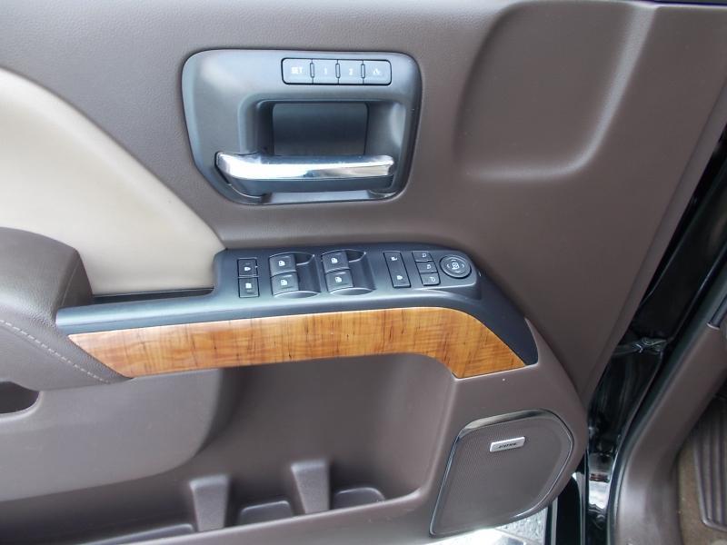 GMC Sierra 1500 4WD Crew Cab 143.5" SLT 2017