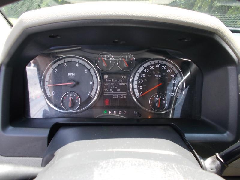RAM 1500 4WD Quad Cab 140.5" SLT 2012