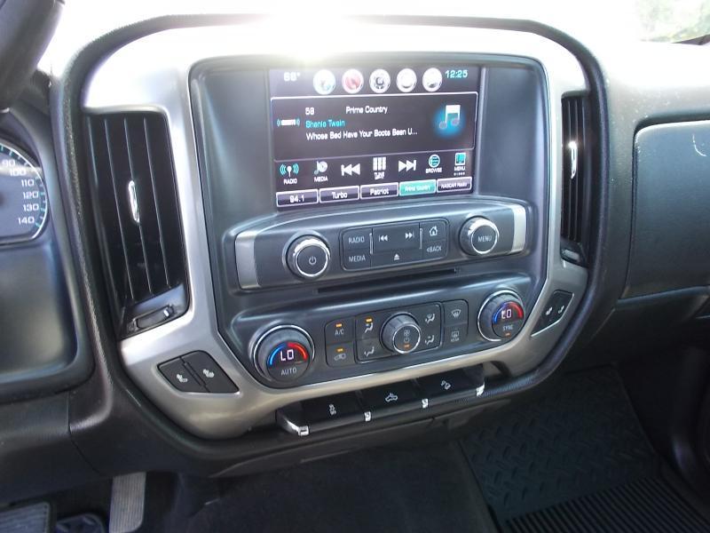 Chevrolet Silverado 1500 4WD Crew Cab 143.5" LT w/2LT 2018