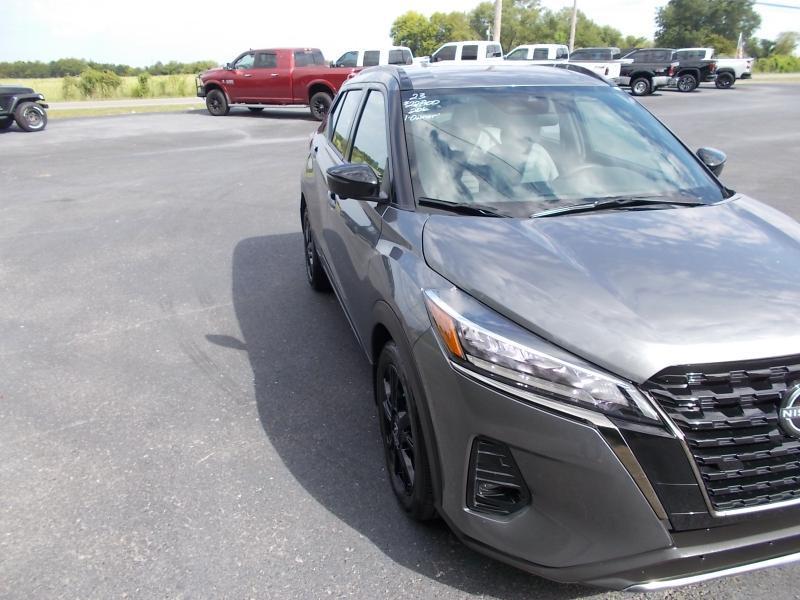 Nissan Kicks SR FWD 2023