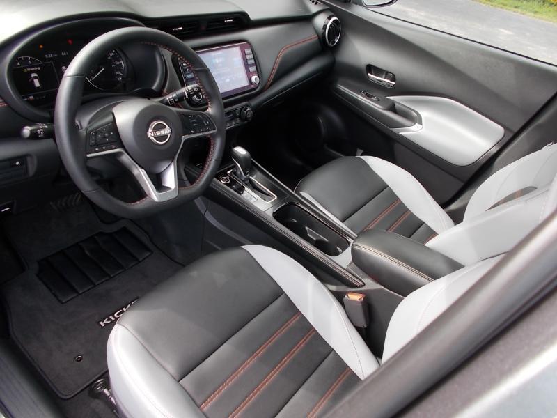 Nissan Kicks SR FWD 2023