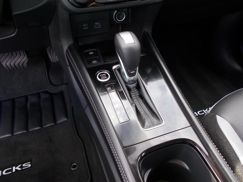 Nissan Kicks SR FWD 2023