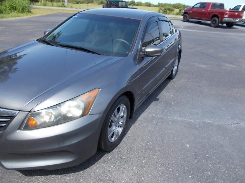 Honda Accord Sdn 4dr I4 Auto SE 2011
