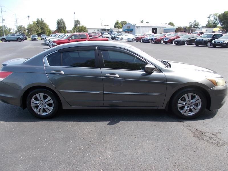 Honda Accord Sdn 4dr I4 Auto SE 2011