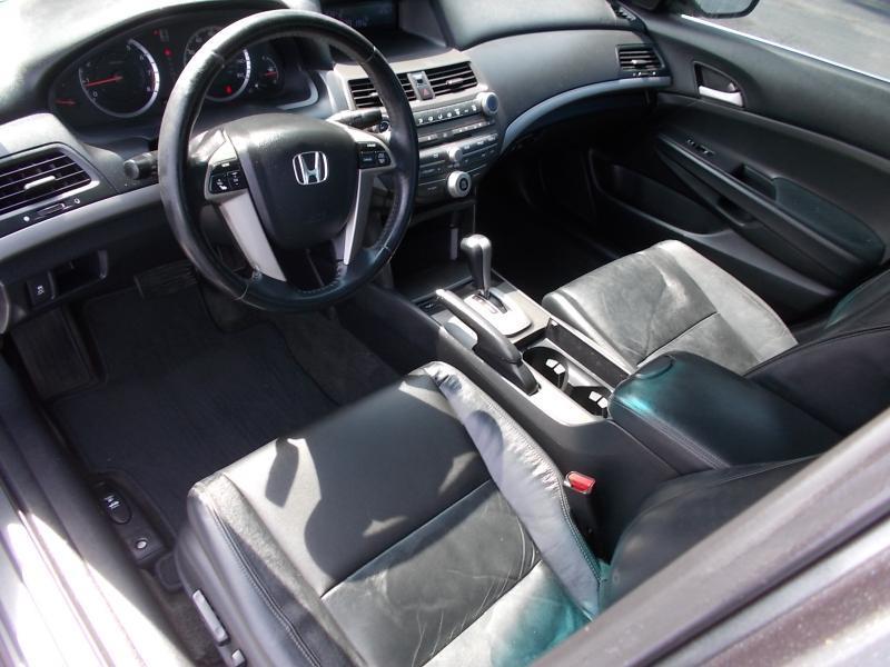 Honda Accord Sdn 4dr I4 Auto SE 2011