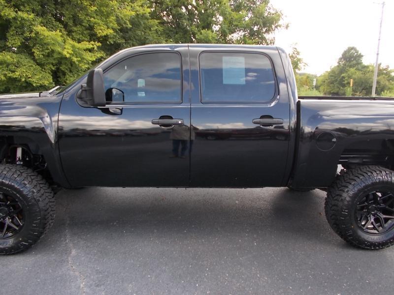 Chevrolet Silverado 1500 4WD Crew Cab 143.5" Work Truck 2012