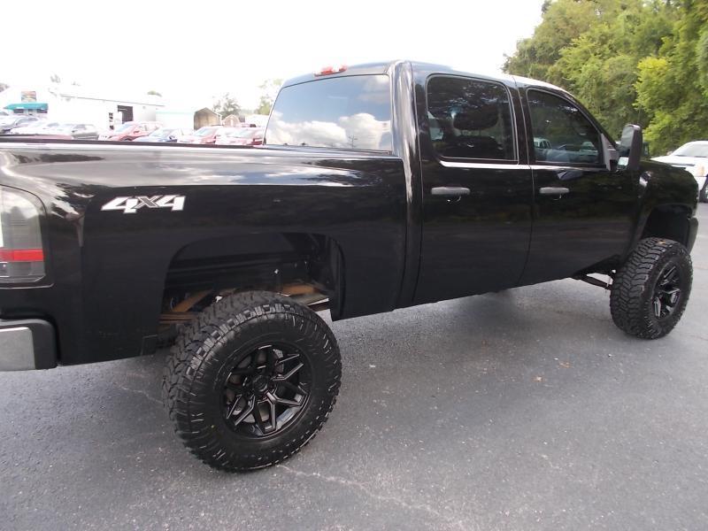 Chevrolet Silverado 1500 4WD Crew Cab 143.5" Work Truck 2012