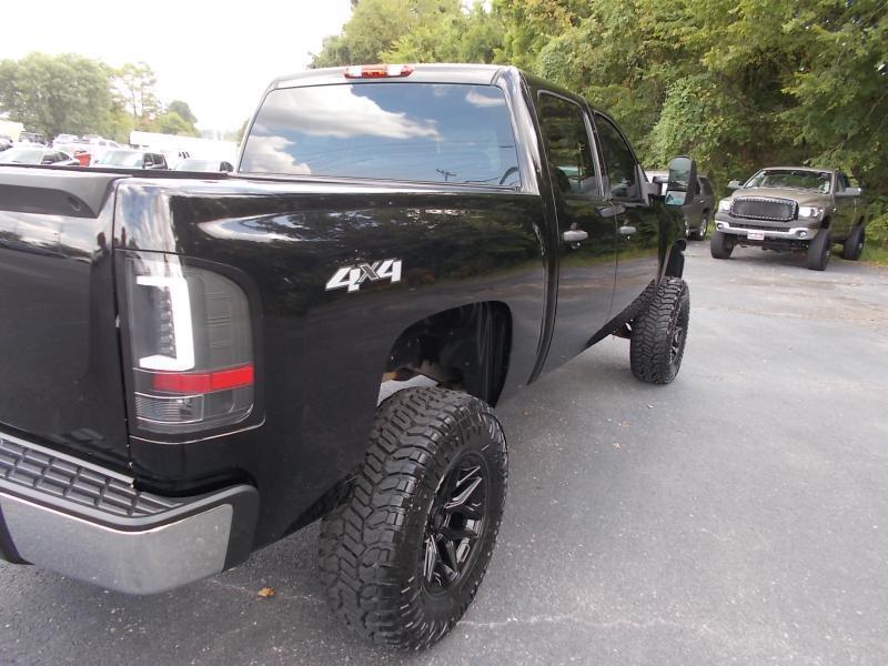 Chevrolet Silverado 1500 4WD Crew Cab 143.5" Work Truck 2012