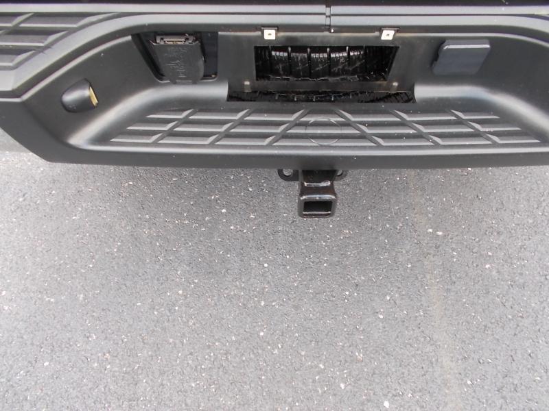 Chevrolet Silverado 1500 4WD Crew Cab 143.5" Work Truck 2012