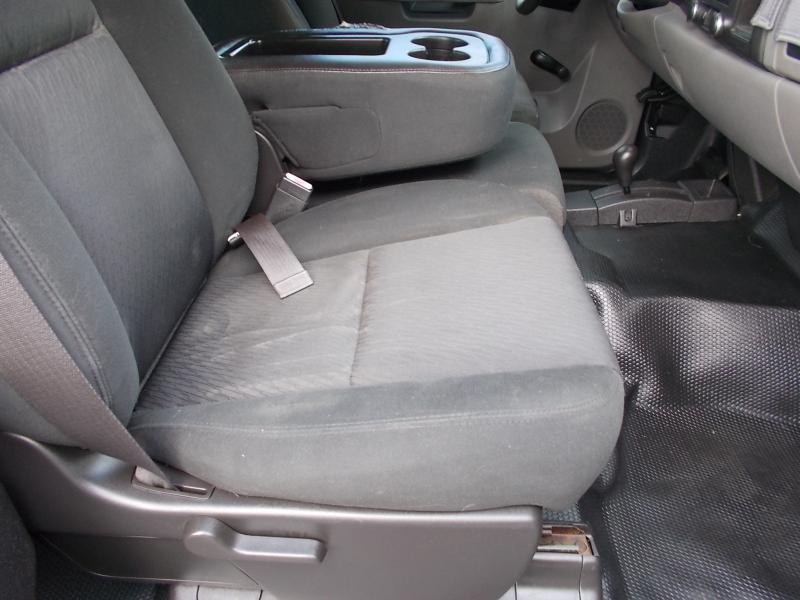 Chevrolet Silverado 1500 4WD Crew Cab 143.5" Work Truck 2012
