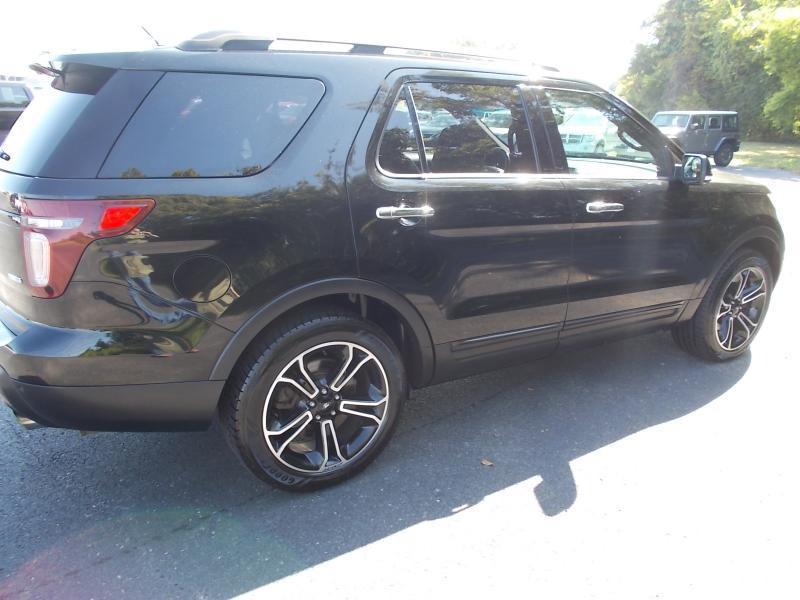 Ford Explorer 4WD 4dr Sport 2014