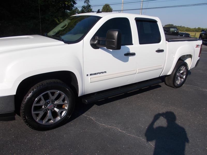 GMC Sierra 1500 2WD Crew Cab 143.5" SL 2008