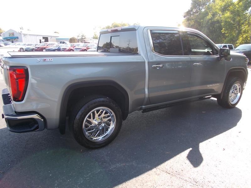 GMC Sierra 1500 4WD Crew Cab 147" SLT 2025