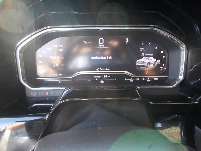 GMC Sierra 1500 4WD Crew Cab 147" SLT 2025