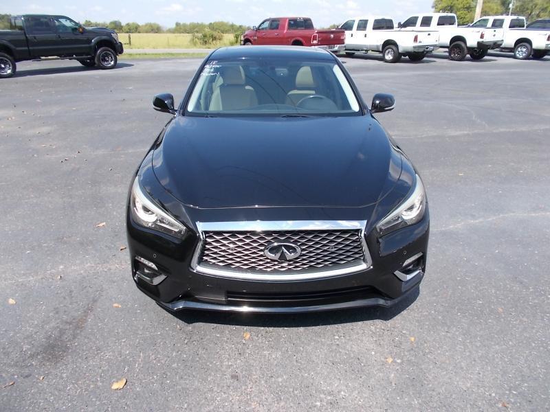 Infiniti Q50 3.0t LUXE RWD 2018