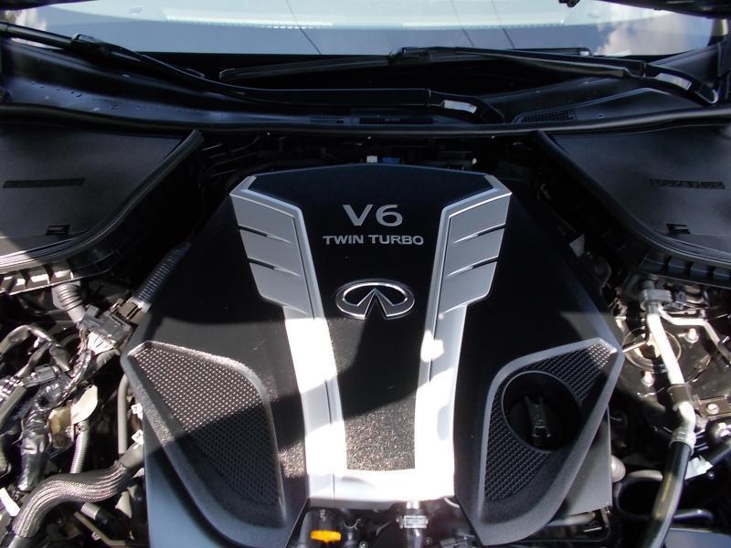 Infiniti Q50 3.0t LUXE RWD 2018