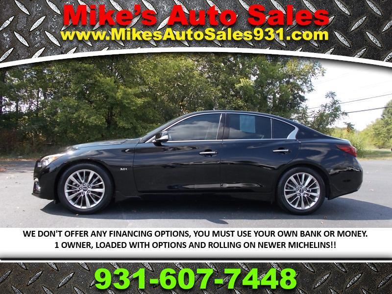 Infiniti Q50 3.0t LUXE RWD 2018