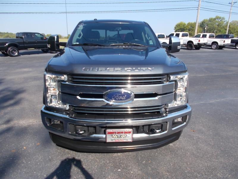 Ford Super Duty F-250 SRW Lariat 4WD Crew Cab 6.75' Box 2017