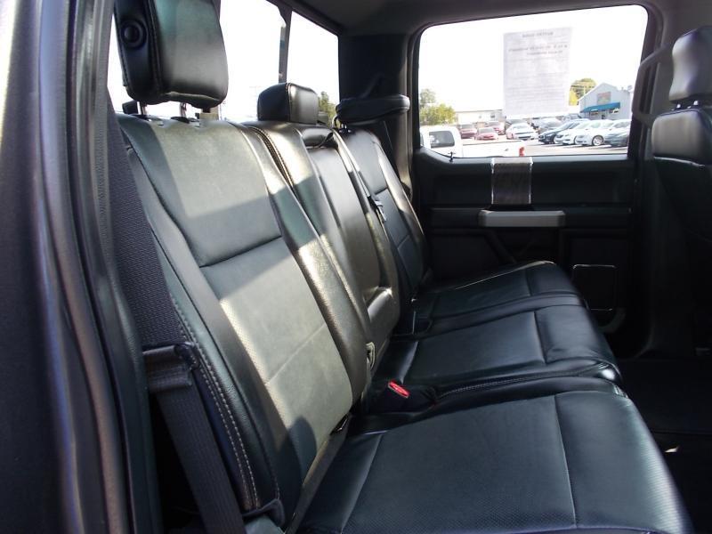 Ford Super Duty F-250 SRW Lariat 4WD Crew Cab 6.75' Box 2017