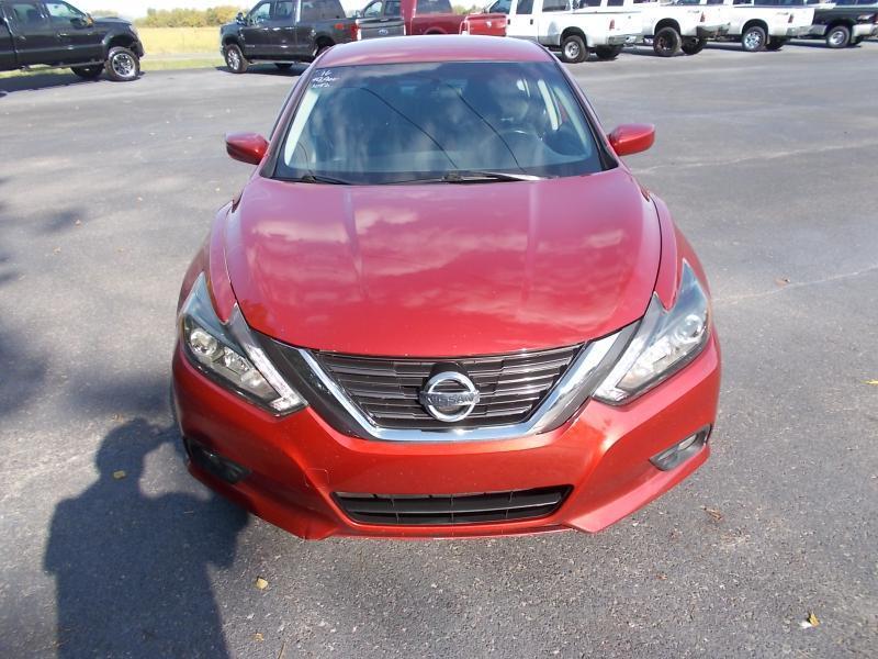 Nissan Altima 4dr Sdn I4 2.5 SR 2016