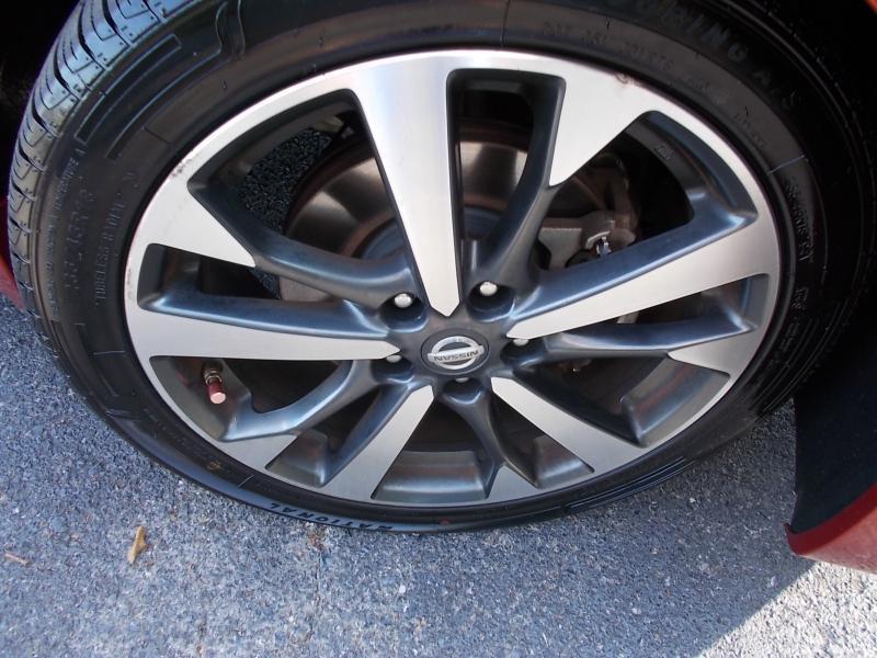 Nissan Altima 4dr Sdn I4 2.5 SR 2016