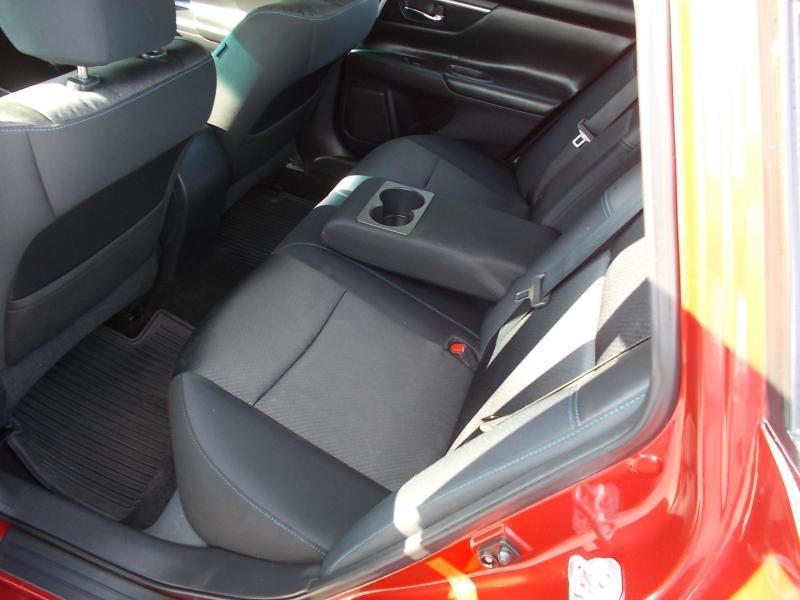 Nissan Altima 4dr Sdn I4 2.5 SR 2016