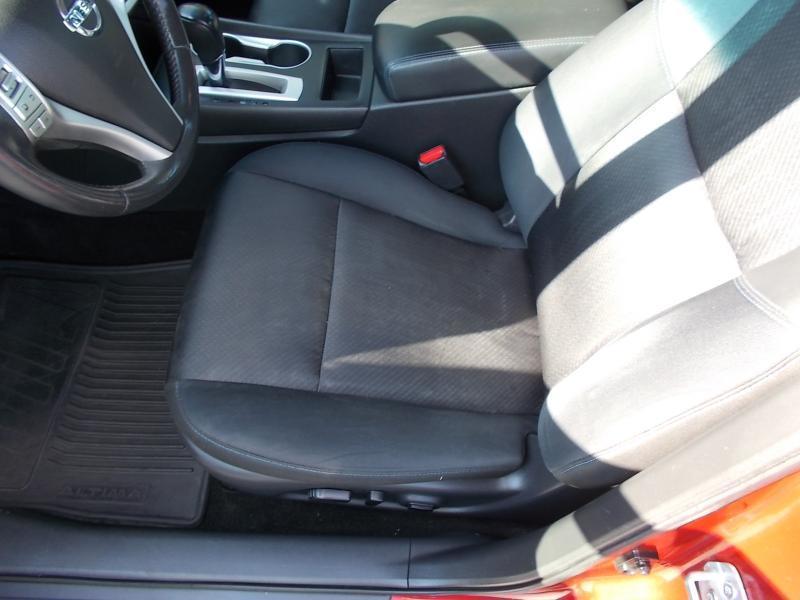 Nissan Altima 4dr Sdn I4 2.5 SR 2016