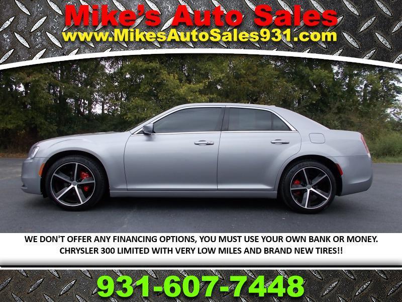 Chrysler 300 4dr Sdn Limited RWD 2015