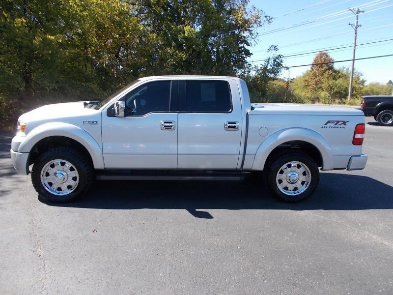 Ford F-150 SuperCrew 139" FX4 4WD 2006