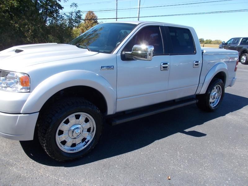 Ford F-150 SuperCrew 139" FX4 4WD 2006