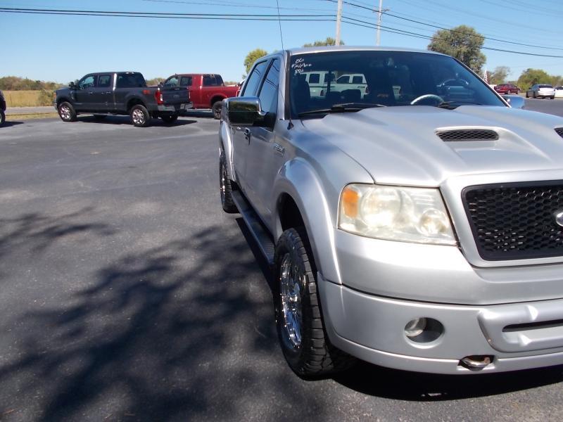 Ford F-150 SuperCrew 139" FX4 4WD 2006