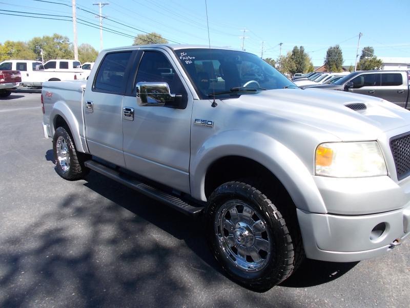 Ford F-150 SuperCrew 139" FX4 4WD 2006