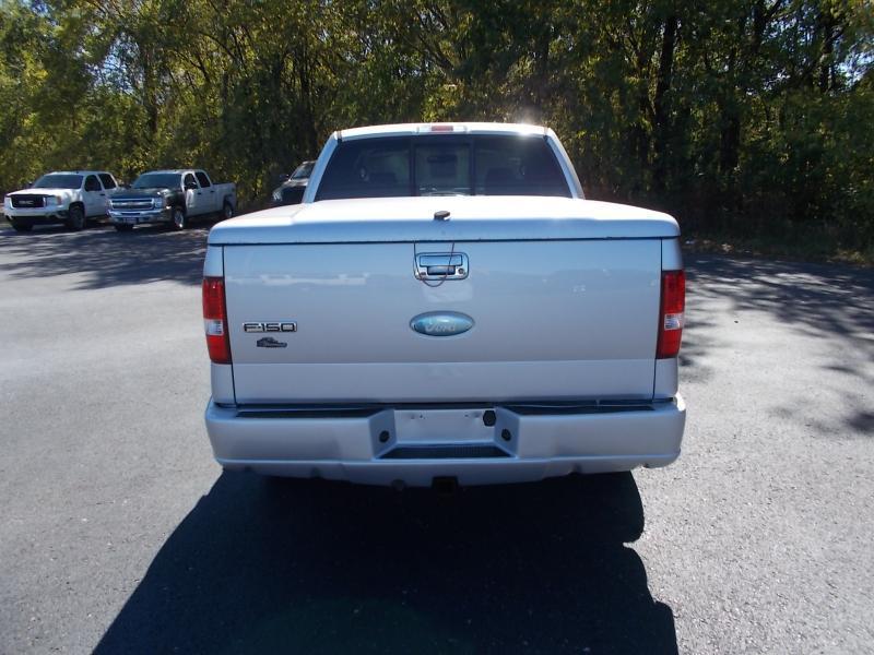 Ford F-150 SuperCrew 139" FX4 4WD 2006