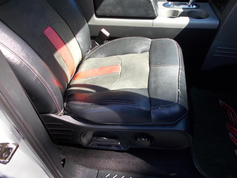 Ford F-150 SuperCrew 139" FX4 4WD 2006