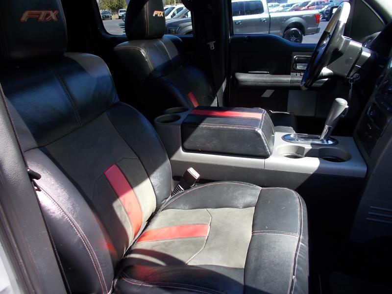Ford F-150 SuperCrew 139" FX4 4WD 2006