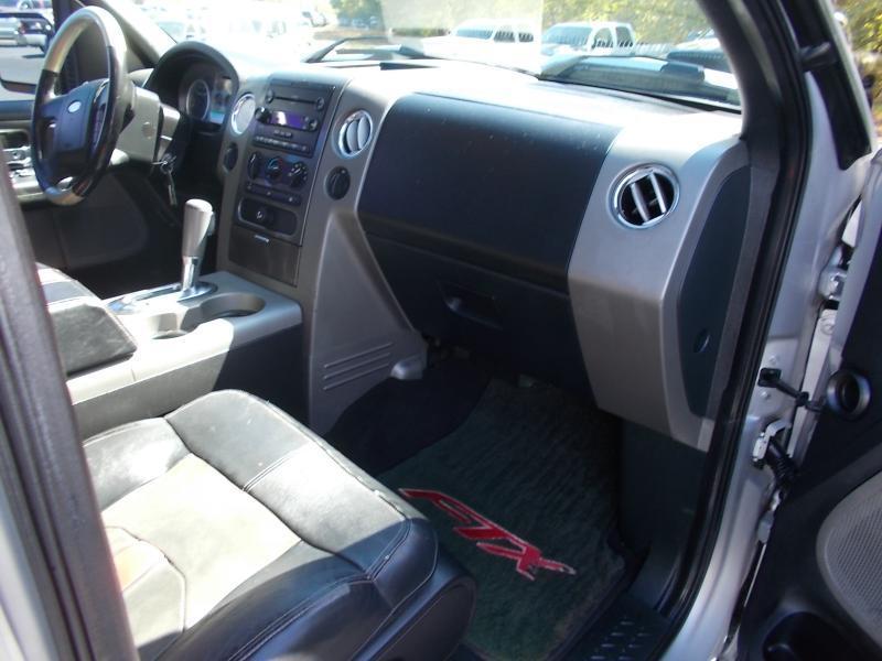 Ford F-150 SuperCrew 139" FX4 4WD 2006