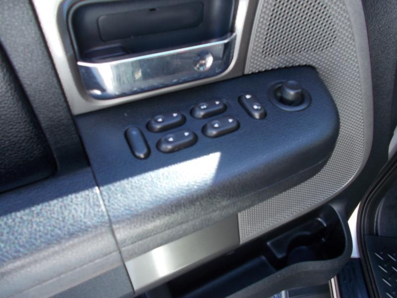 Ford F-150 SuperCrew 139" FX4 4WD 2006