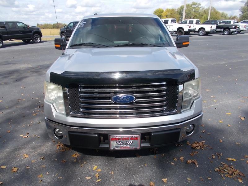 Ford F-150 2WD SuperCrew 145" XLT 2011