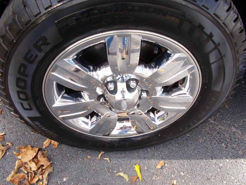 Ford F-150 2WD SuperCrew 145" XLT 2011