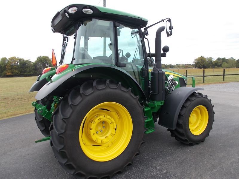 John Deere Tractor  2022